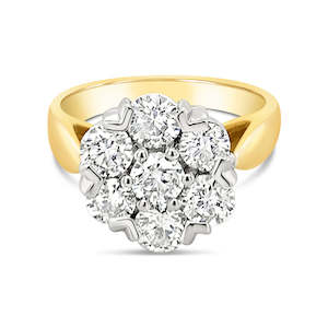 18ct Yellow Gold Diamond Cluster Madonna Ring 2.00ct tdw J/I1