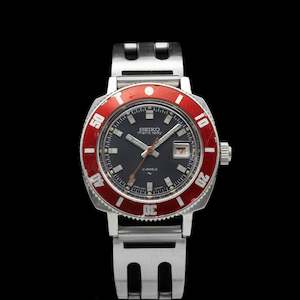 Seiko - 1969 Ladies Matic Diver Red Bezel 2517-3270