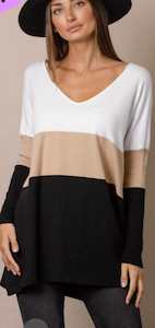 Clothing: Love Lily The Label | V- Neck Boxy Knit | Camel