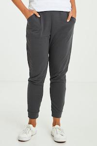 Betty Basics | Lindsay Jogger | Gunmetal Grey