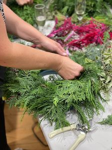 8 December (Sunday) Fresh Christmas Wreath Workshop