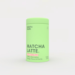 Coffee: Strawberry Matcha Latté