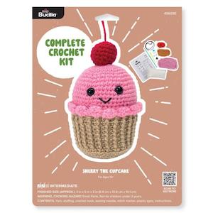 Bucilla cupcake   -amigurumi kit