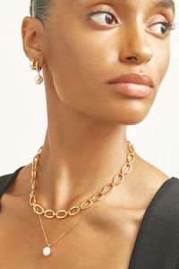 Clothing: Lila Pearl 18k Gold Plated 45cm Chain Pendant Necklace