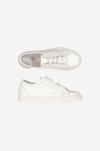 Clothing: Bandit White Flat Laced Leather Sneaker