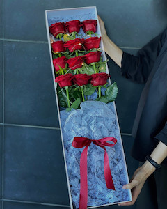 Florist: Dozen Red Rose Box Flori