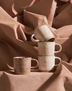 Florist: Robert Gordon Strata Mugs Pink