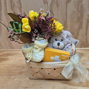 Small Neutral toned baby gift basket