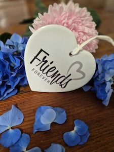 Friends forever ceramic heart (H)