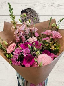 Florist: Pastel palette bouquet