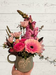 Florist: Friends mug with florals