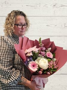 Florist: Pastel Palette posy