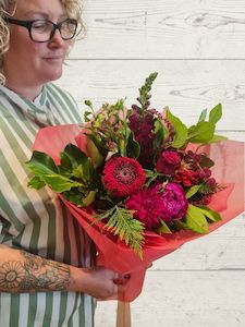 Florist: Red Palette posy.