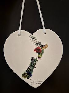 Florist: NZ Flora Ceramic Heart