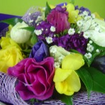 Spring posy