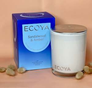 Flower: Ecoya Madison Candle