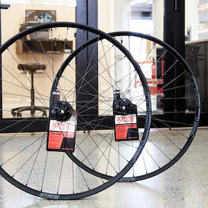 STAN'S NOTUBES - FLOW EX3 29" WHEELSET - M-PULSE