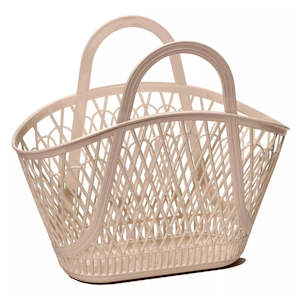 Betty Basket