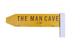 Clothing: Ian Blackwell Give Me A Sign Keyholder Man cave