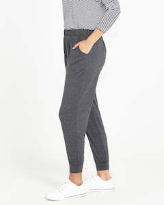 Betty Basics Paris pant Charcoal