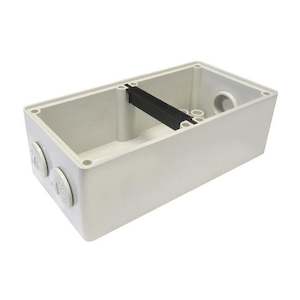 Tradesave Mounting Base 3 Gang Ip66, Stainless Steel Cover