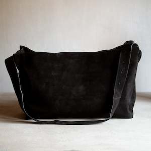 Alina Suede Bag | Black