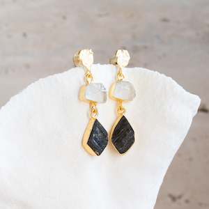 Raw Crystal Stone Earrings | Double Drop D