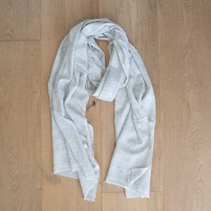 Cashmere Wool blend Scarf | Light Grey Marle