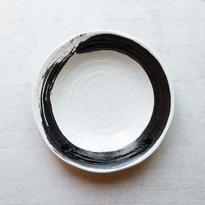 Japanese Ceramics | White Serving Dish | Black Brushstroke