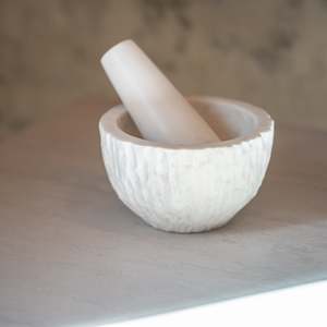 Marble Mortar and Pestle | Palmera