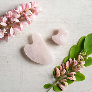 Master Stone Crystals: Rose Quartz Gua Sha Facial Massage Set