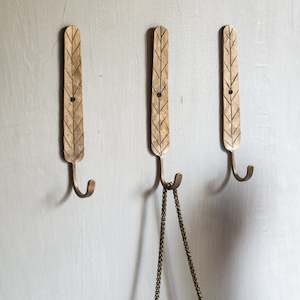 Long Leaf Hook |  Antique Finish | 22cm