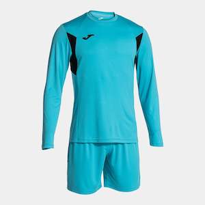 Clothing wholesaling: Winner Goalkeeper Set