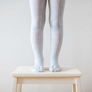 Shoe: Lamington Tights Cable Snow Grey