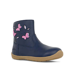 Shoe: Clarks Kids Marcela Leather Boot Navy E Width Average”