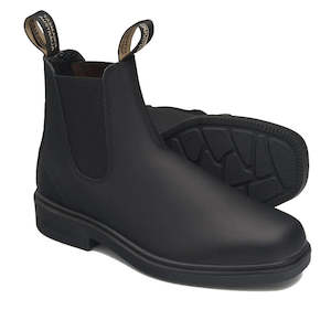 Shoe: Blundstone 063 Dress Chelsea Boot Black for Women or  Men