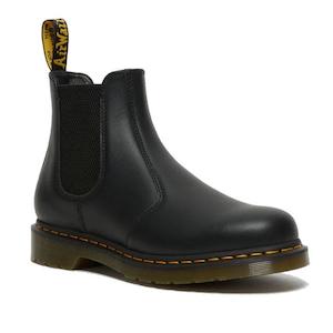 Dr Martens - 2976 Nappa YS Chelsea Boot Yellow Stitching Black