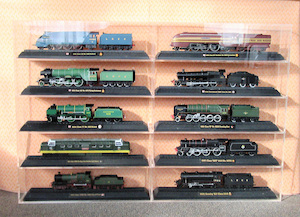 Display Case Model : 5×2 Trains