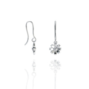 Jewellery wholesaling: Daisy Hooks