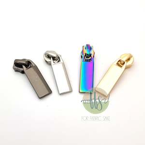 Rectangle Zipper pull