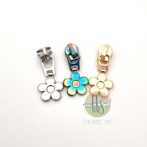 Zipper Pulls: Floral Zipper pull