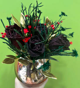 Flower: Mini Christmas / dried posy