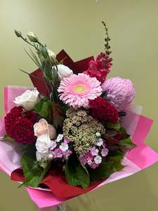 Flower: Valentines bunch / love you a whole bunch