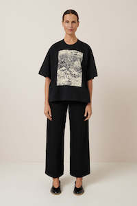 Kowtow - Monochrome Tee - Black