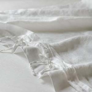 Brilliant White Linen Cot Duvet