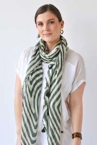 Tasselled Maze Print Scarf - Green/cream