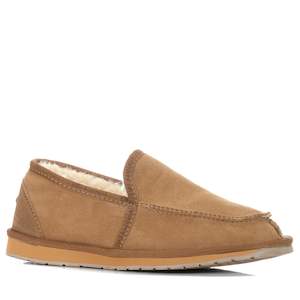 Footwear: Emu Platinum Hume Chestnut