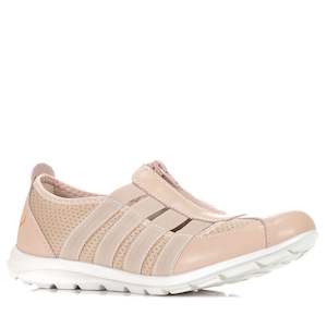 Footwear: CC Resorts Christine Rose/Blush