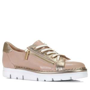 Footwear: Top End Elos Lt Cafe/Champagne