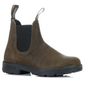 Footwear: Blundstone 1615 Olive